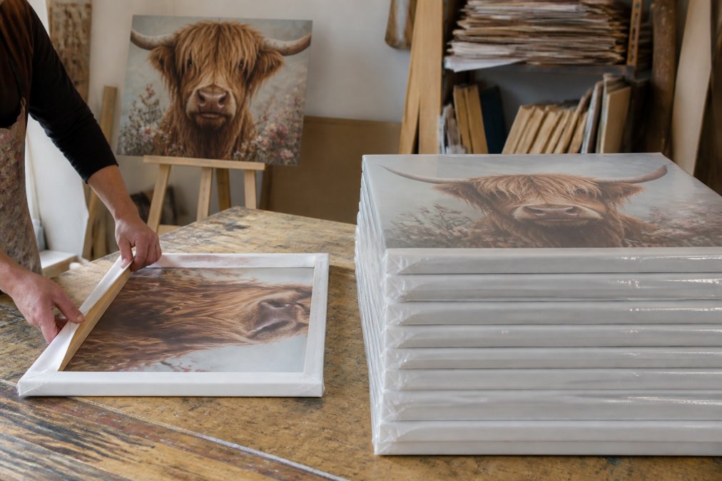 Handcrafted vs Mass Produced Canvas Art: Full Guide